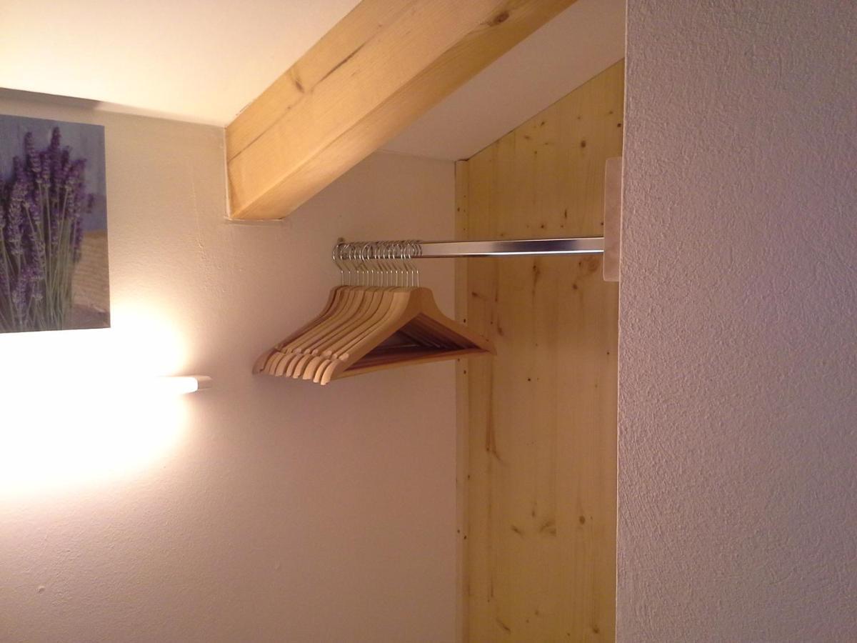 Onemooshof Apartment *
